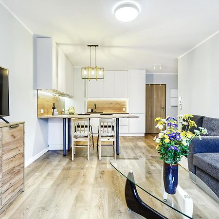 Sea And City Apartments With Balcony By Rentujemy Gdansk Bagian luar foto