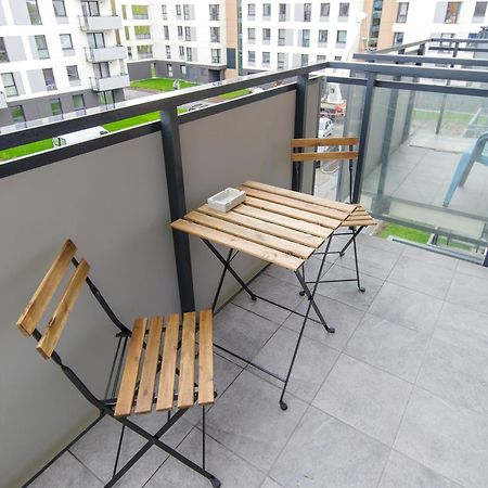 Sea And City Apartments With Balcony By Rentujemy Gdansk Bagian luar foto